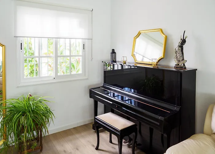 Paradise Costa Bella *